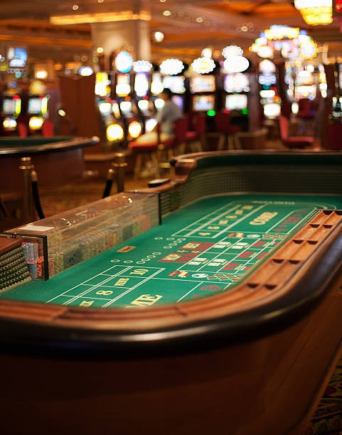 Super Sic Bo triples and doubles betting